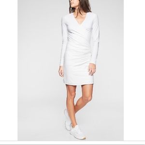 NWT Athleta Wilder Long Sleeve Dress